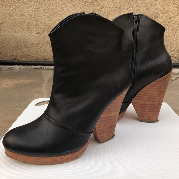 Rachel Comey Shoes - Rachel Comey Black Leather Platform Booties
